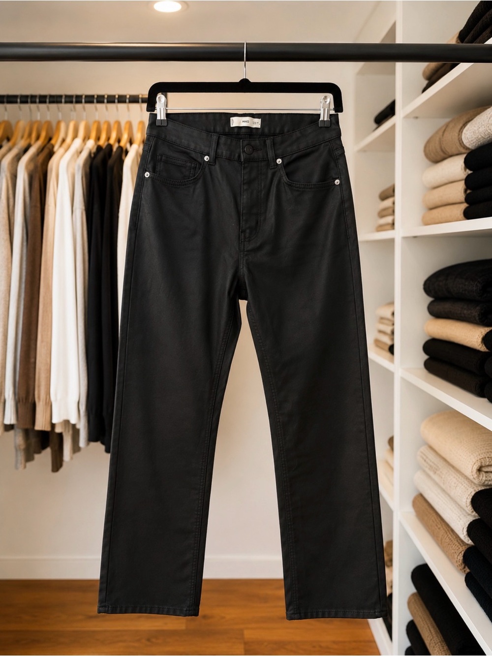 MNG Black Straight-Leg Jeans